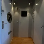 アパート Cozy Modern With Small Balcony In The Heart Of ベルリン