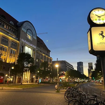 Appartement Cozy Modern With Small Balcony In The Heart Of *